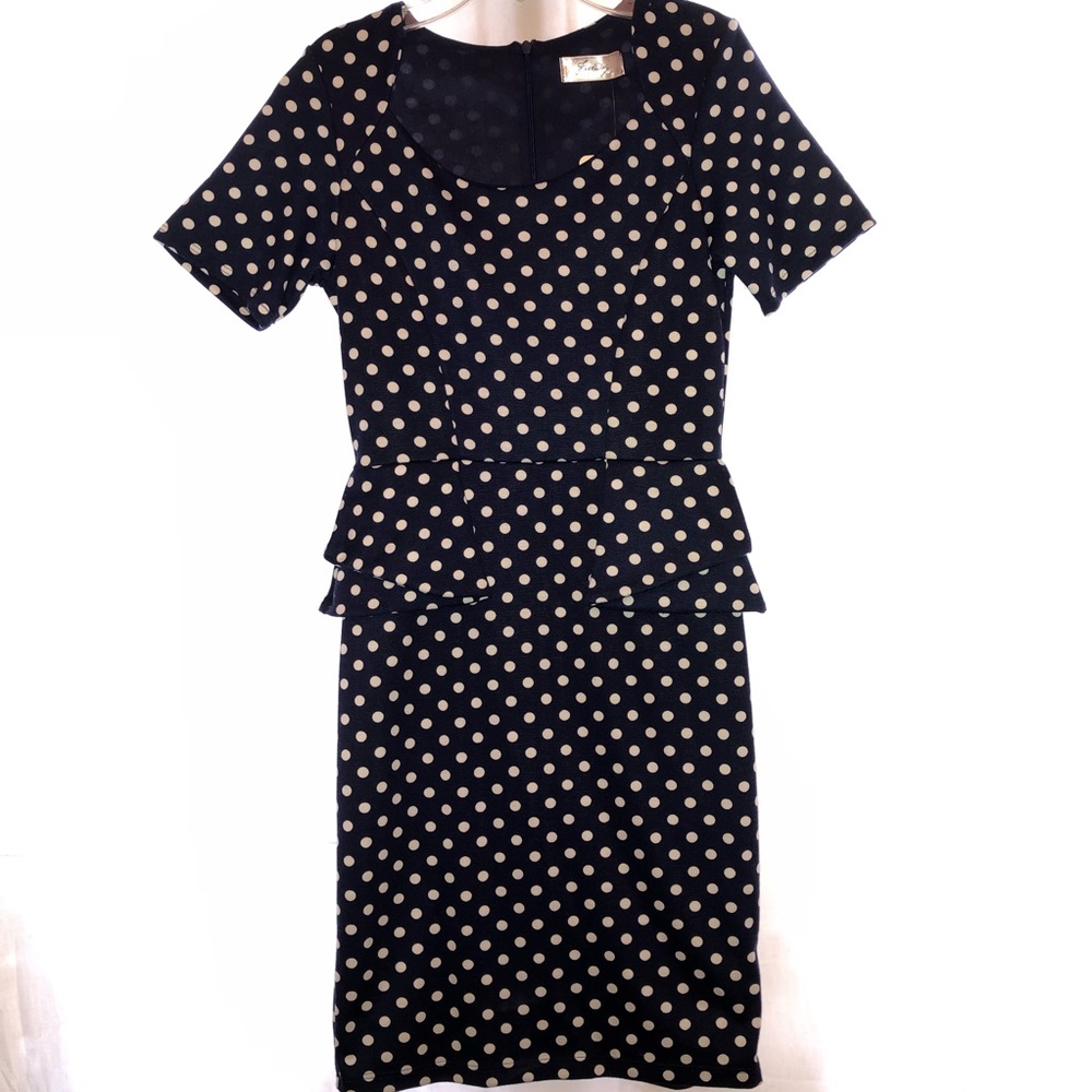 Freeway Apparel Dress‎